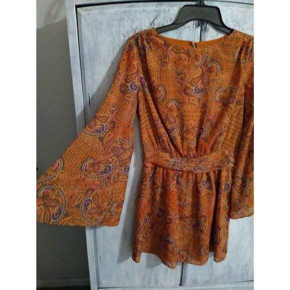 Jessica Simpson sheer Flared Sleeve boho Beachy Small NWT - Picture 3 of 8